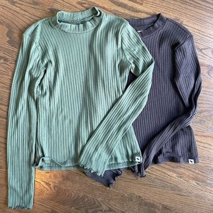 Abercrombie kids ribbed mock turtleneck